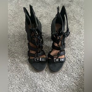 Open toed shoes with heels